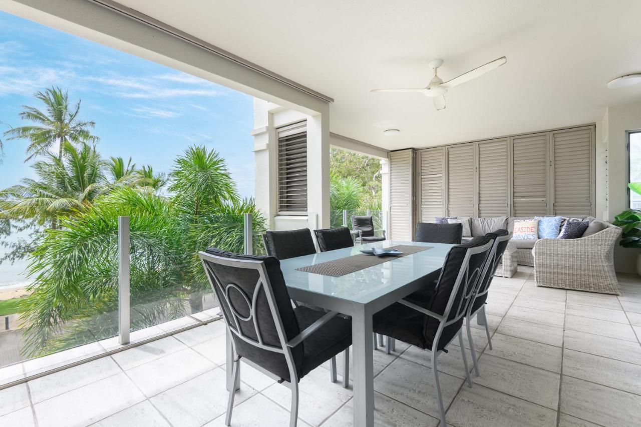 Island Views Beachfront Apartments بالم كوف المظهر الخارجي الصورة