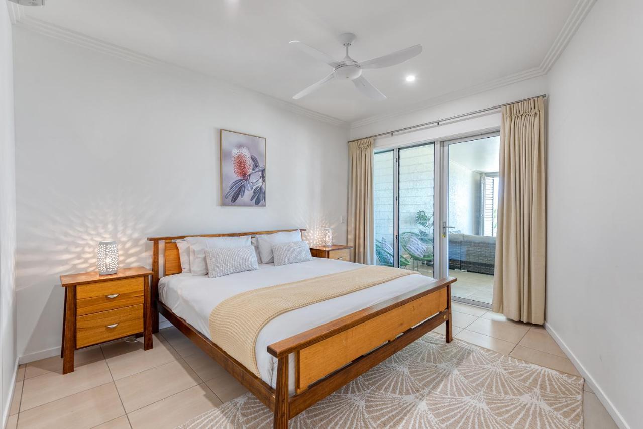 Island Views Beachfront Apartments بالم كوف المظهر الخارجي الصورة