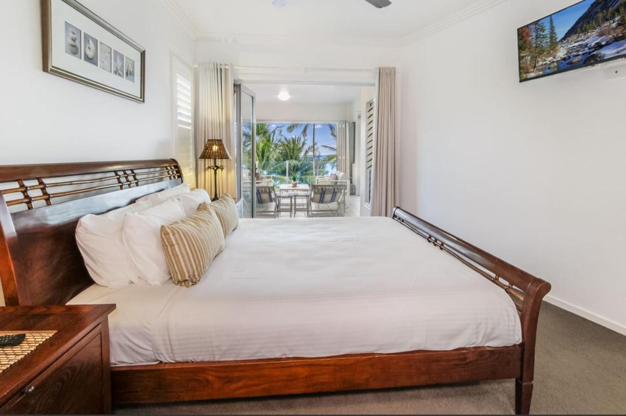 Island Views Beachfront Apartments بالم كوف المظهر الخارجي الصورة