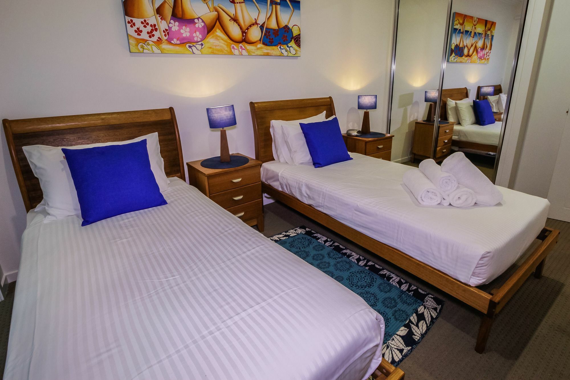 Island Views Beachfront Apartments بالم كوف المظهر الخارجي الصورة