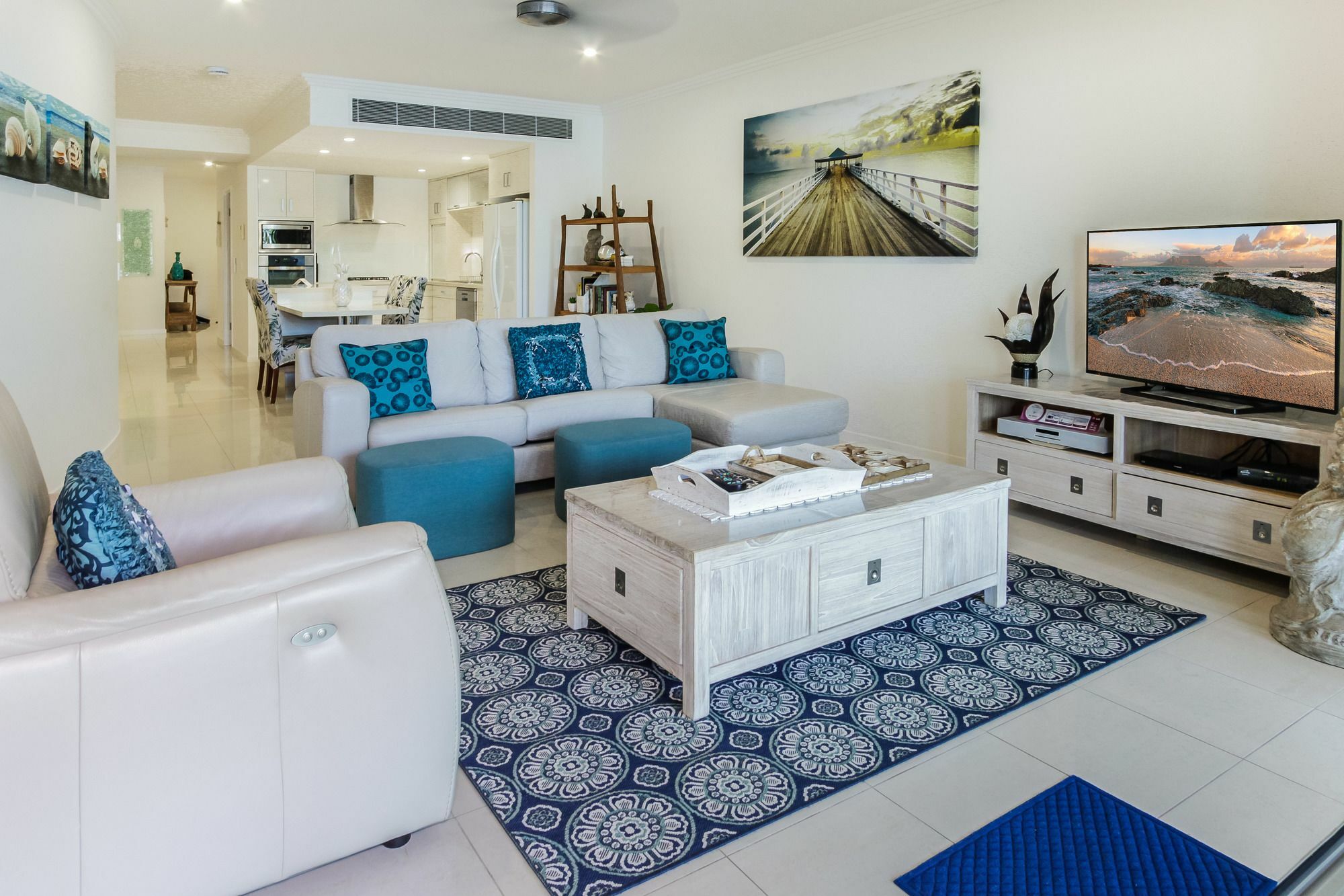 Island Views Beachfront Apartments بالم كوف المظهر الخارجي الصورة